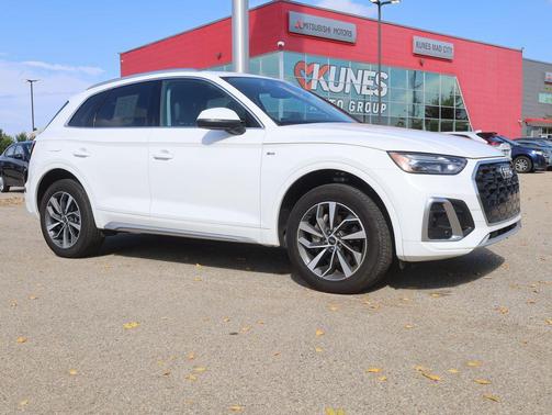 2024 Audi Q5 45 S line Premium Plus