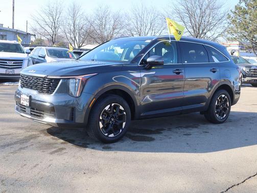 2024 Kia Sorento S