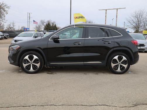 2025 Mercedes-Benz GLA 250 4MATIC