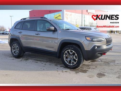 2020 Jeep Cherokee Trailhawk