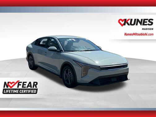 Morning Haze 2025 Kia K4 LXS