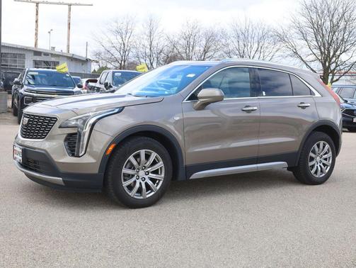 2020 Cadillac XT4 Premium Luxury