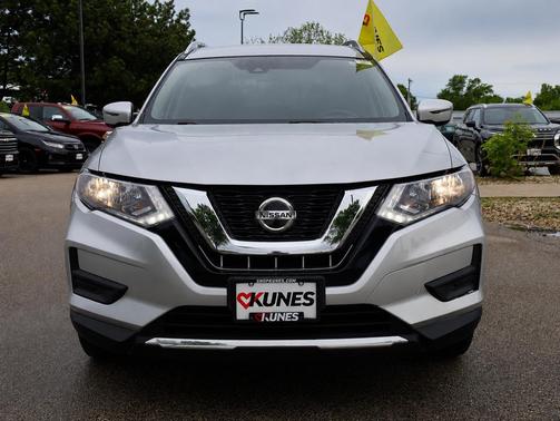 Brilliant Silver Metallic 2020 Nissan Rogue SV