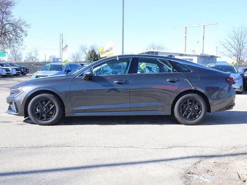 2025 Kia K5 LXS