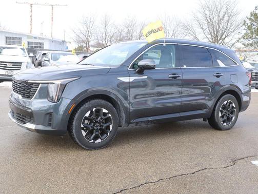 2024 Kia Sorento S