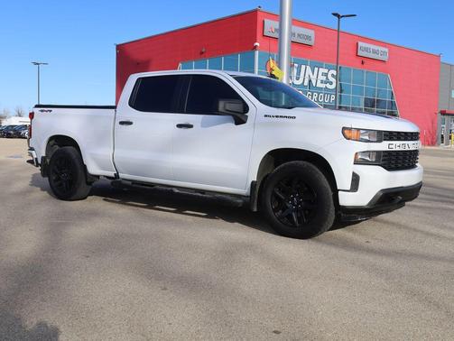 2021 Chevrolet Silverado 1500 Custom