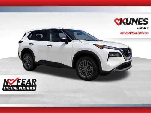 Glacier White 2023 Nissan Rogue S