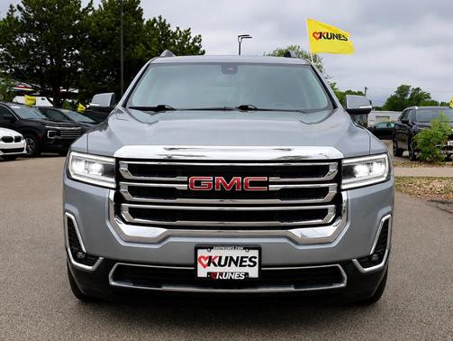 Sterling Metallic 2023 GMC Acadia SLT