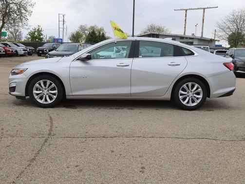 Silver Ice Metallic 2020 Chevrolet Malibu FWD LT