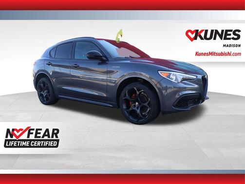 Vesuvio Gray Metallic 2023 Alfa Romeo Stelvio Veloce AWD