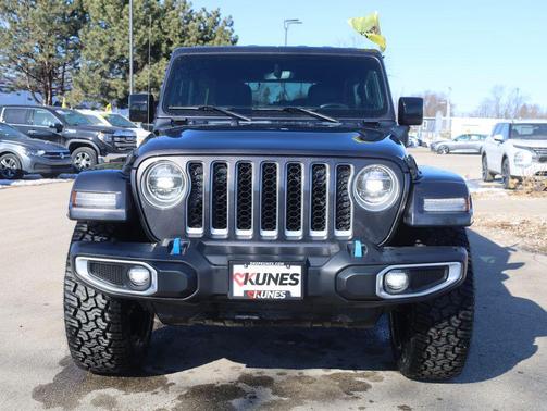 2022 Jeep Wrangler Unlimited 4xe Sahara