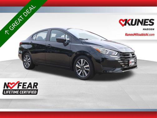 2023 Nissan Versa 1.6 SV