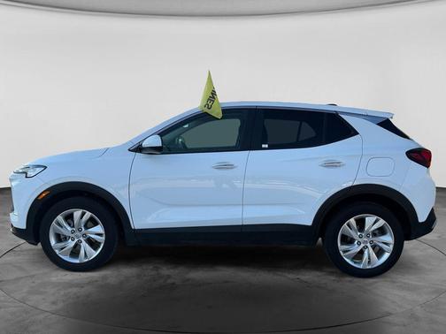 Summit White 2025 Buick Encore GX Preferred