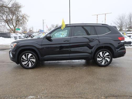 2024 Volkswagen Atlas 2.0T SE w/Technology 4MOTION