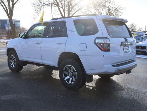 2024 Toyota 4Runner TRD Off Road