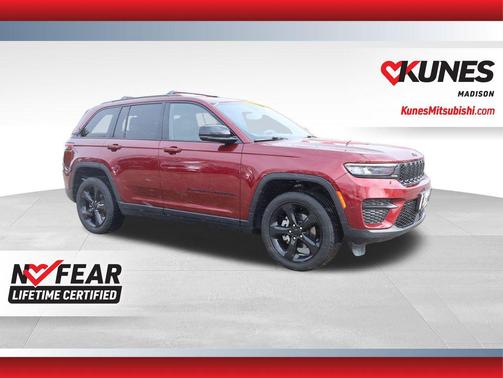 2023 Jeep Grand Cherokee Altitude