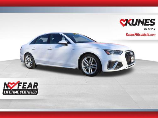 2024 Audi A4 45 S line Premium Plus