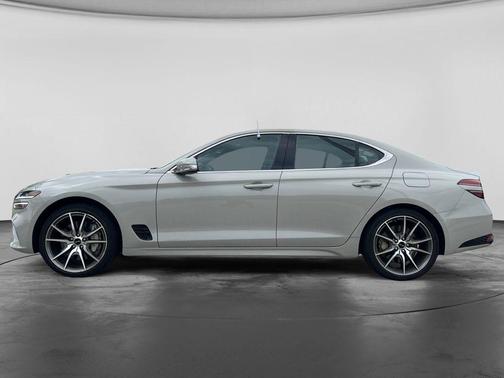 Vatna Gray 2024 Genesis G70 2.5T AWD