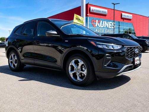Black Metallic 2025 Ford Escape ST-Line