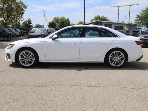 2023 Audi A4 45 S line Premium Plus