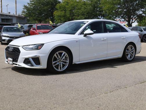 2023 Audi A4 45 S line Premium Plus