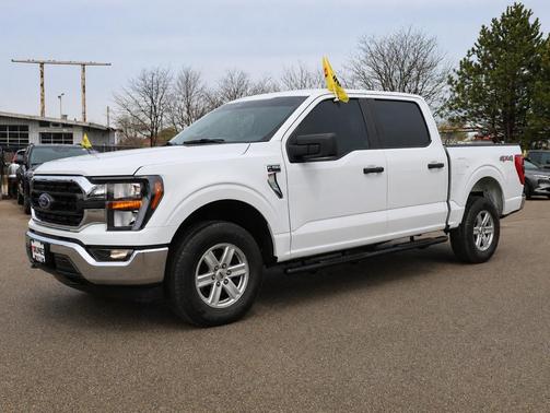 Oxford White 2023 Ford F-150 XLT