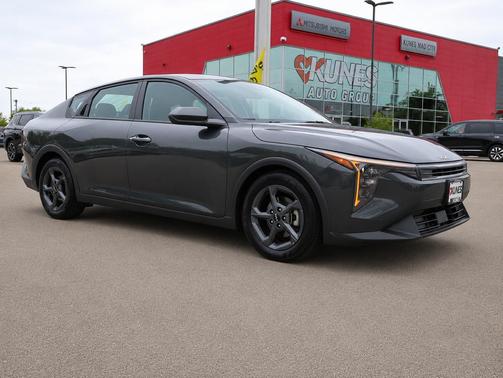 Interstellar Gray 2025 Kia K4 LXS