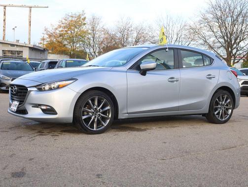 2018 Mazda Mazda3 Touring