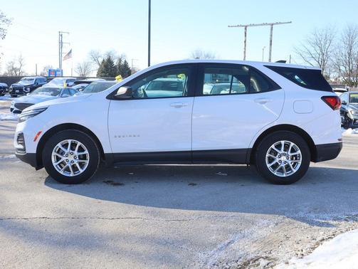 2022 Chevrolet Equinox LS