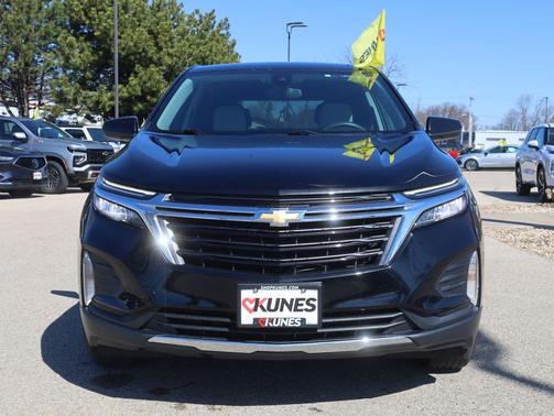 Mosaic Black Metallic 2023 Chevrolet Equinox 1LT