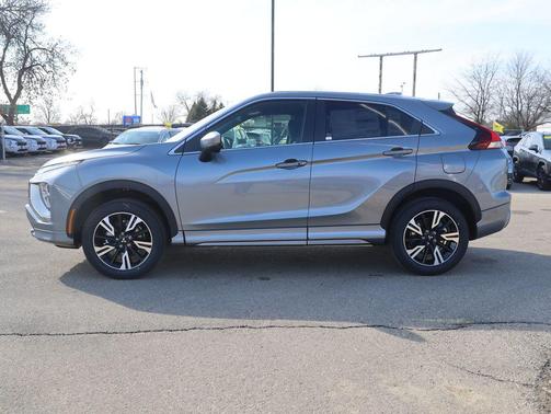 Mercury Gray Metallic 2026 Mitsubishi Eclipse Cross SEL
