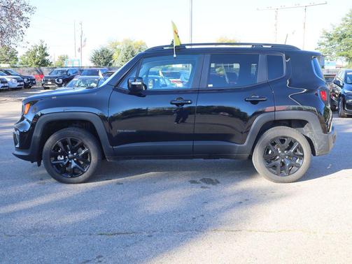 2023 Jeep Renegade Altitude