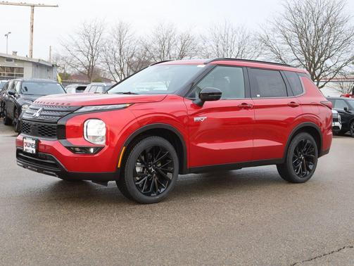 2025 Mitsubishi Outlander PHEV SEL