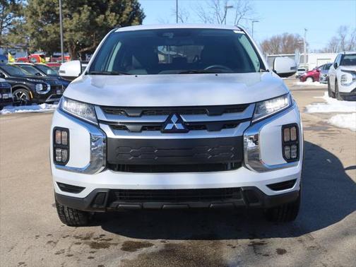 2023 Mitsubishi Outlander Sport 2.0 ES