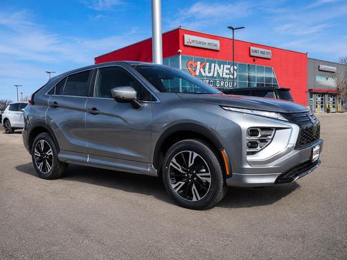 Mercury Gray Metallic 2026 Mitsubishi Eclipse Cross SEL
