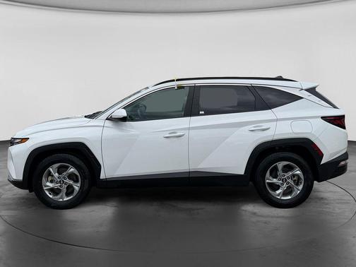 White Pearl 2024 Hyundai TUCSON SEL