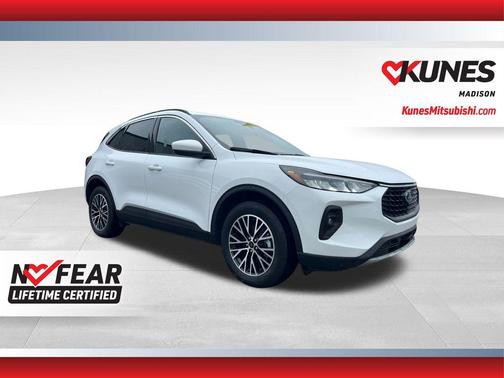 Oxford White 2023 Ford Escape PHEV SE
