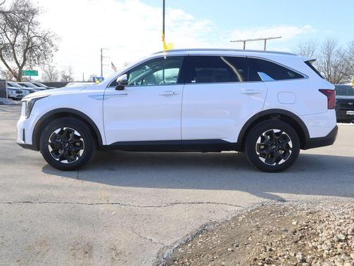 2024 Kia Sorento S