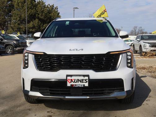 2024 Kia Sorento S