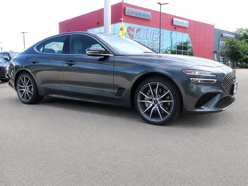 Makalu Gray 2025 Genesis G70 2.5T AWD