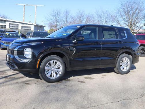 Black Diamond 2026 Mitsubishi Outlander ES 1.5T S-AWC