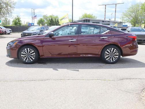 Garnet Pearl Metallic 2025 Nissan Altima 2.5 SV