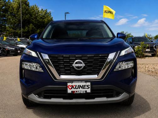 Caspian Blue Metallic 2023 Nissan Rogue SV