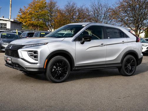 Alloy Silver Metallic 2026 Mitsubishi Eclipse Cross LE