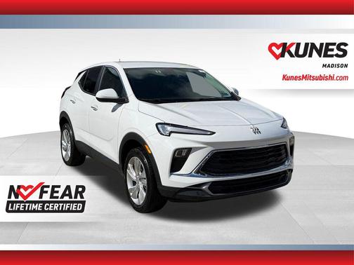 Summit White 2025 Buick Encore GX Preferred