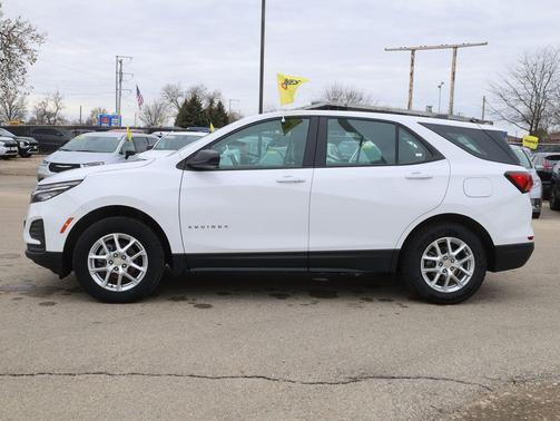 2023 Chevrolet Equinox LS