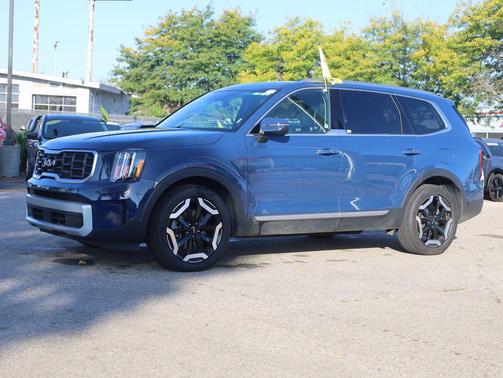 2025 Kia Telluride S