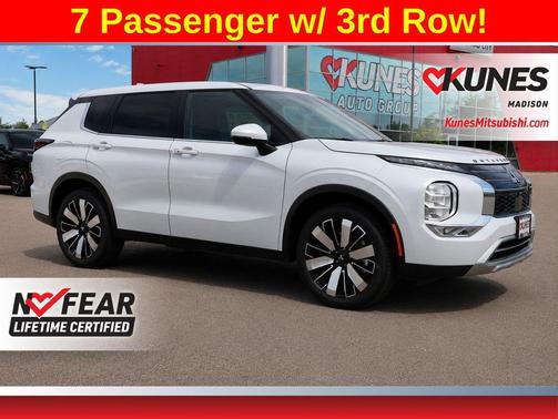 White Diamond 2026 Mitsubishi Outlander SE
