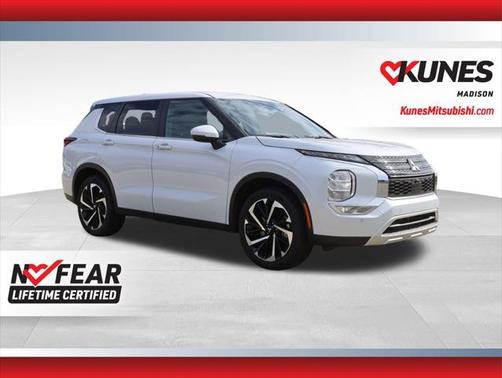 2023 Mitsubishi Outlander SE 2.5 2WD