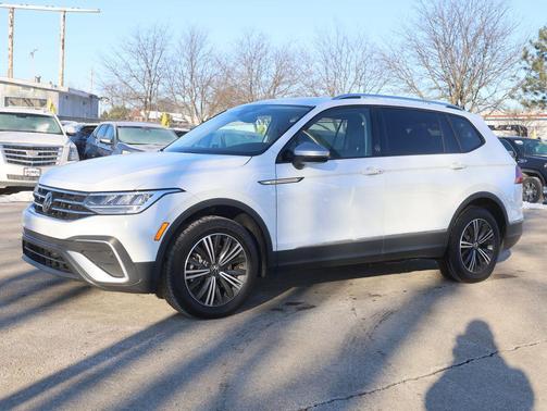 2024 Volkswagen Tiguan 2.0T Wolfsburg Edition